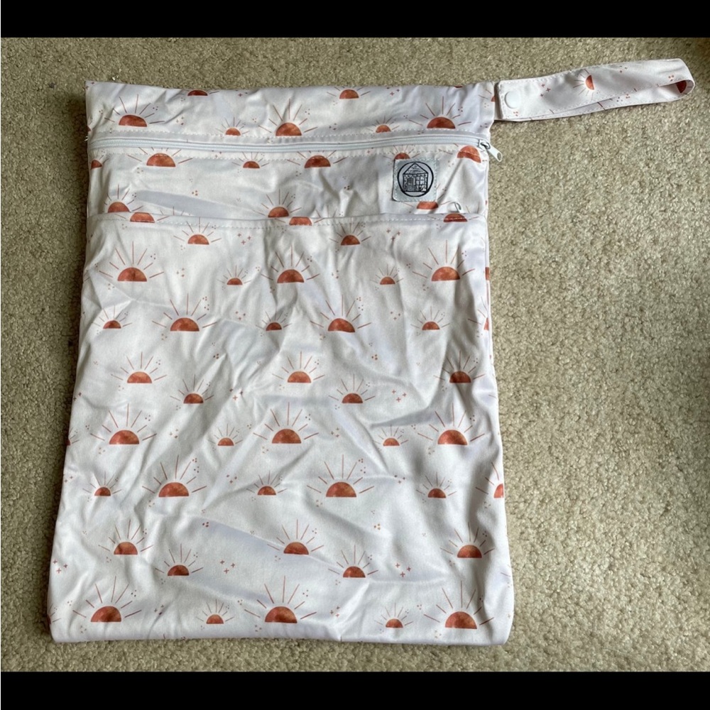 Sun Patterned Wet Bag with Handle